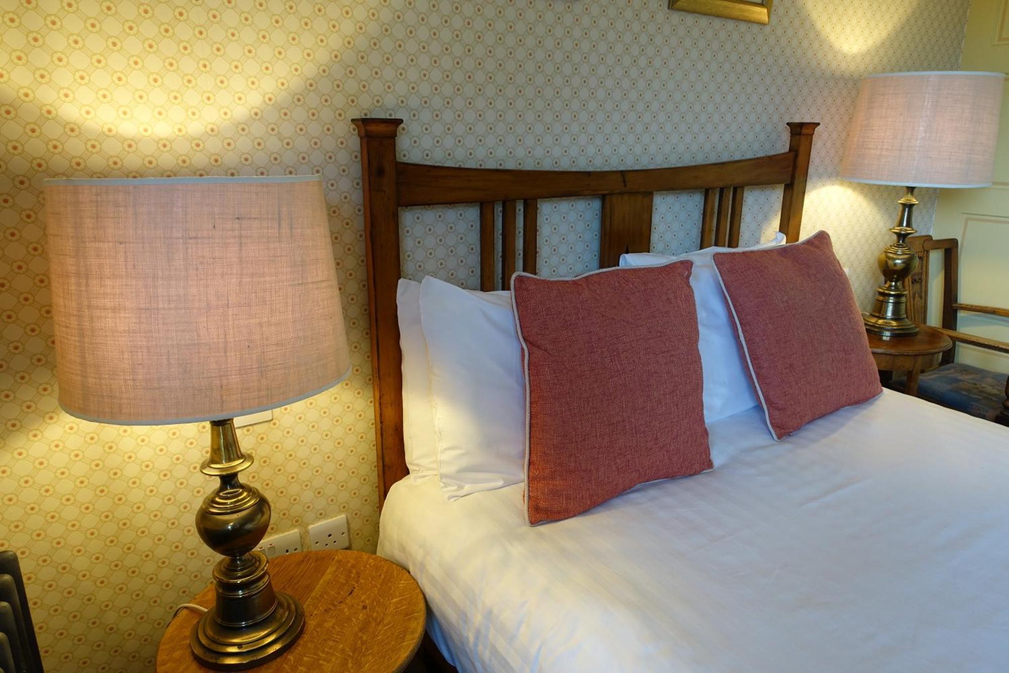 One Holyrood Hotel & Cafe Newport  Zimmer foto